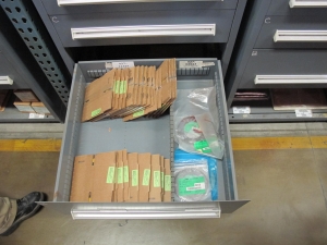 STANLEY VIDMAR HEAVY DUTY 5-DRAWER PARTS CABINET W/ CONTENTS (W-50) LOADING & HANDLING FEE $25-